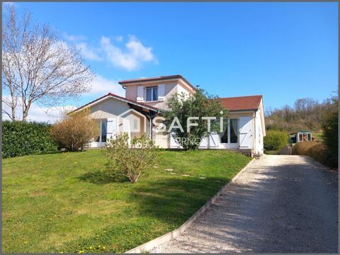   MAISON DE 156 M� SUR UN TERRAIN DE 1200 M� Maison - 6 pi�ce(s) - 156 m�