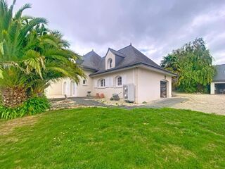  Maison � vendre 7 pi�ces 205 m�