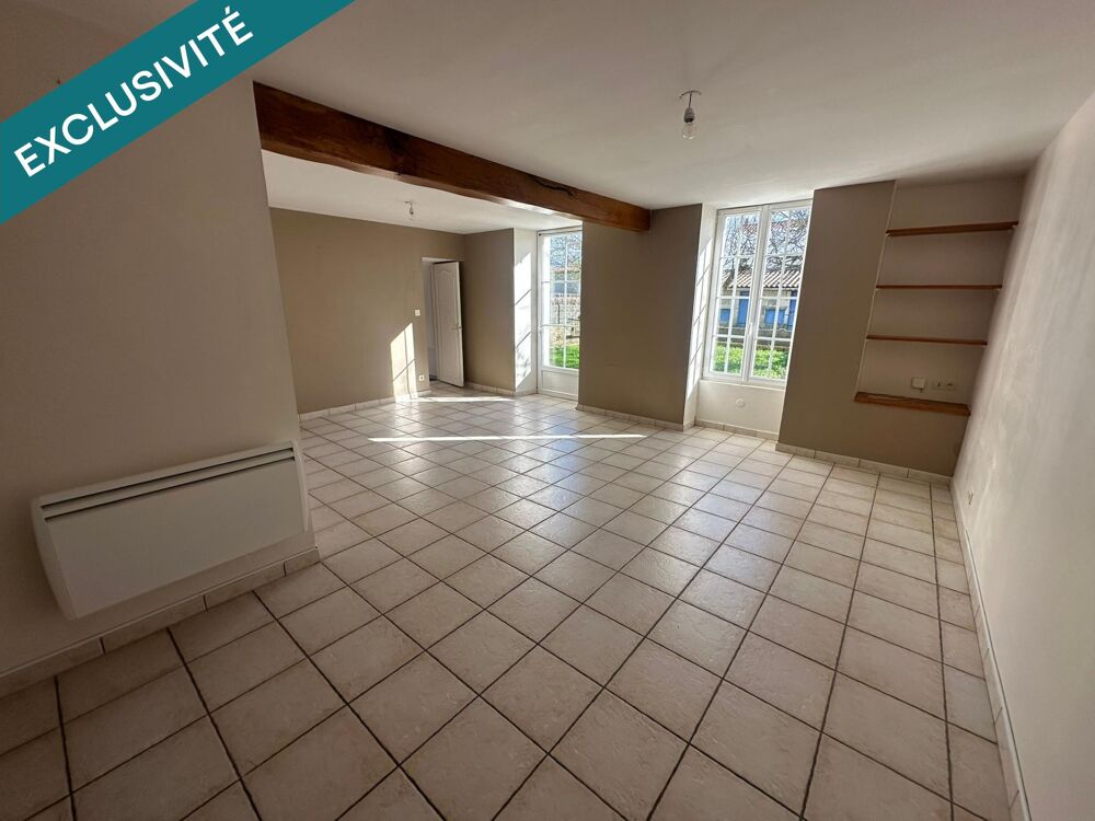 Ensemble immobilier de deux maisons ou grande maison familiale