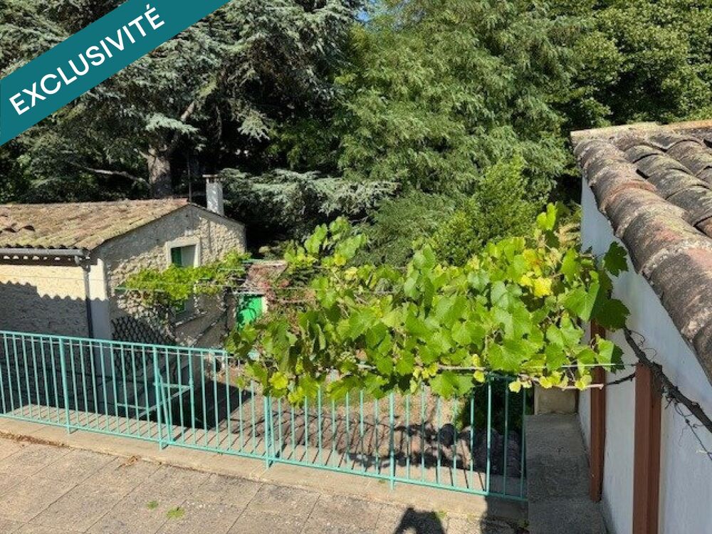 Belle propriété avec terrasse et jardin à Dieulefit