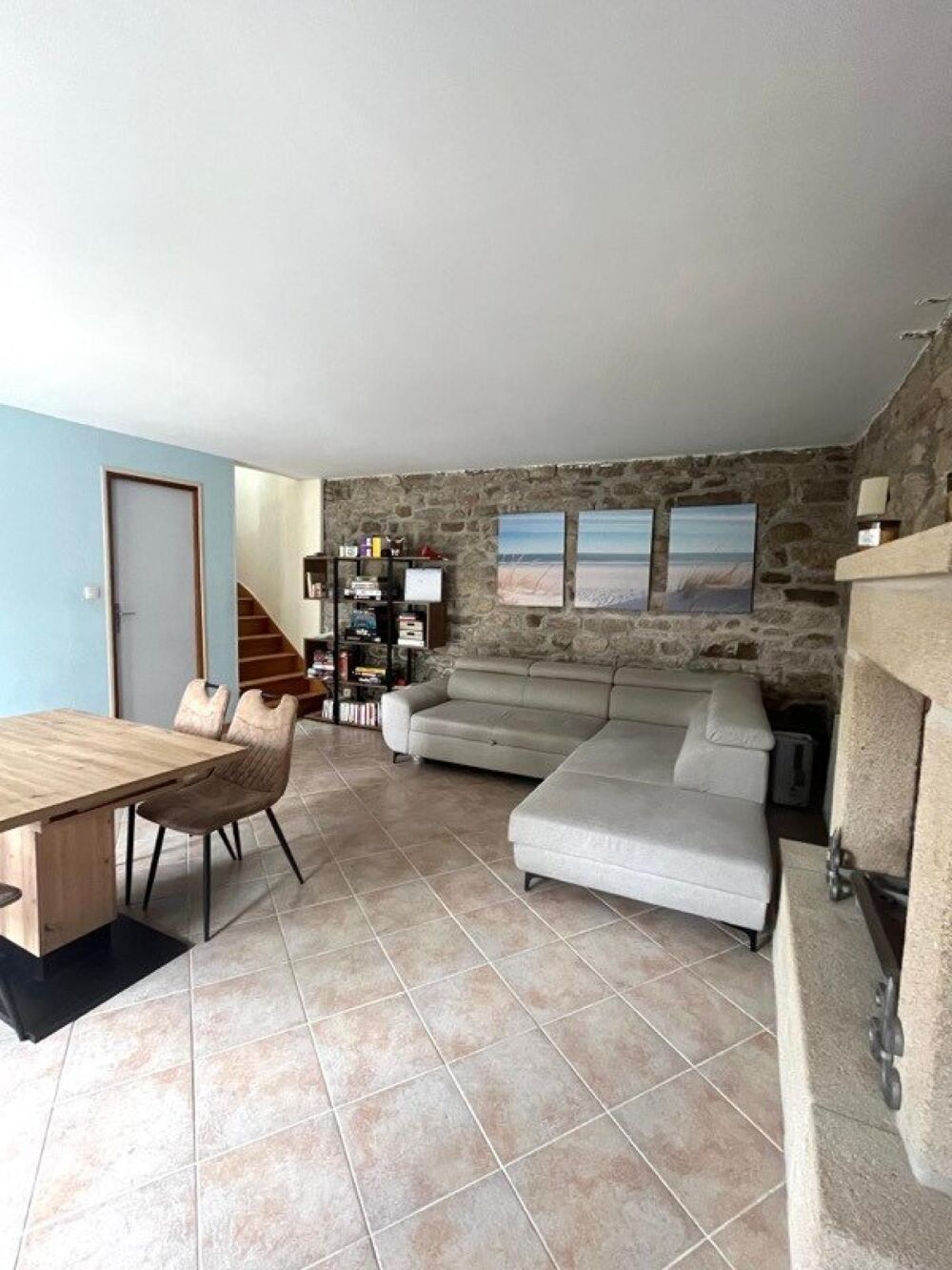 Peaule: petite maison en pierre en impasse!