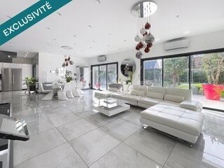  Maison � vendre 9 pi�ces 368 m�