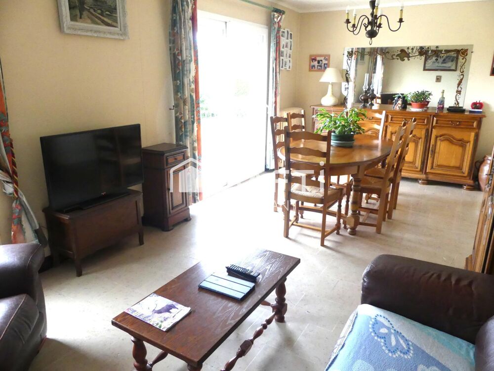 Vente Maison Vendu avec un poêle à pellet récent à installer !!! Erquery