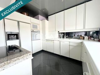  Appartement  vendre 4 pices 121 m