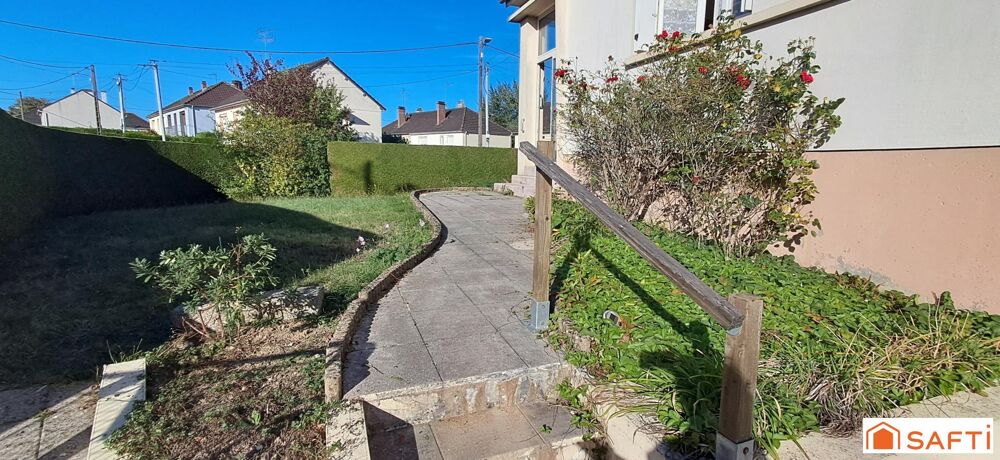 Vente Maison pavillon 4 chambres et sous sol complet / 500m² La ferte-mace