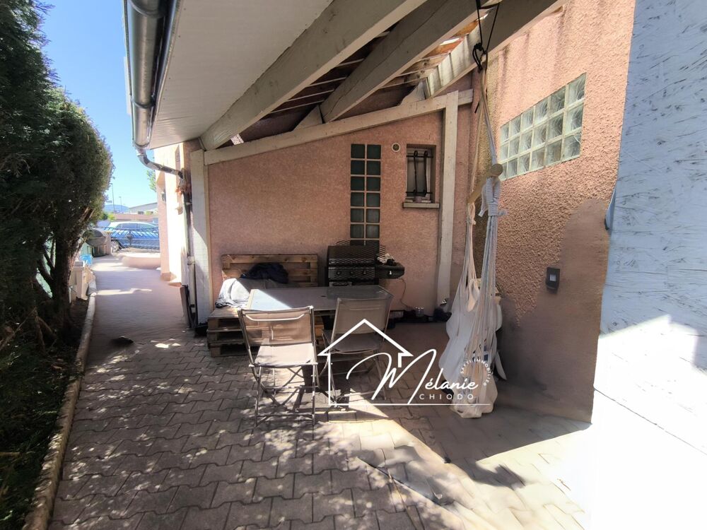 Maison 3 chambres cour terrasse abri de jardin