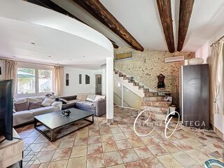  Maison � vendre 7 pi�ces 220 m�