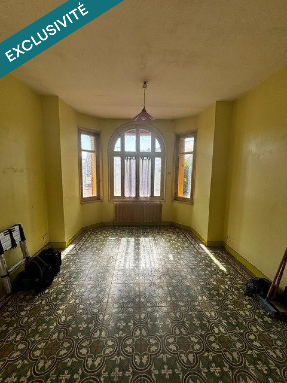 Vente Maison Fort potentiel au coeur de Genillé :  A vos Outils ! Genille