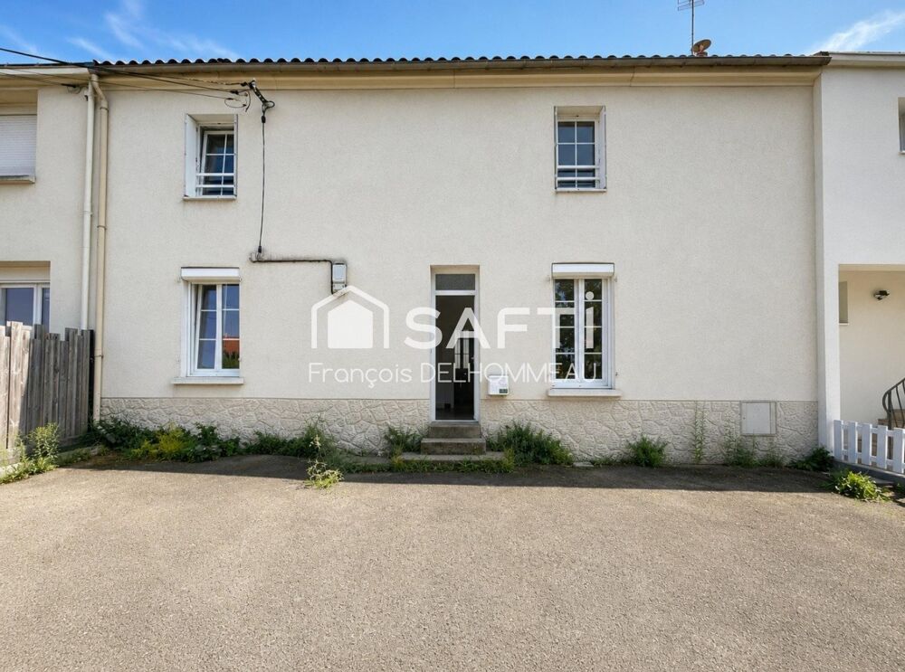 Vente Maison Maison mitoyenne 91m2, 2 chambres, bureau 18m2 et terrain clôturé La roche-sur-yon