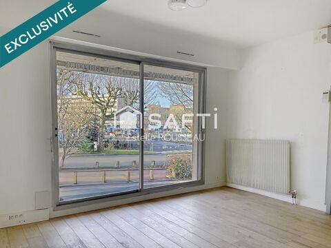 Local Professionnel &agrave; 2 pas du RER A, rue commerce 167000 94470 Boissy-saint-leger