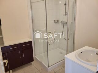  Appartement à louer 3 pièces 60 m²