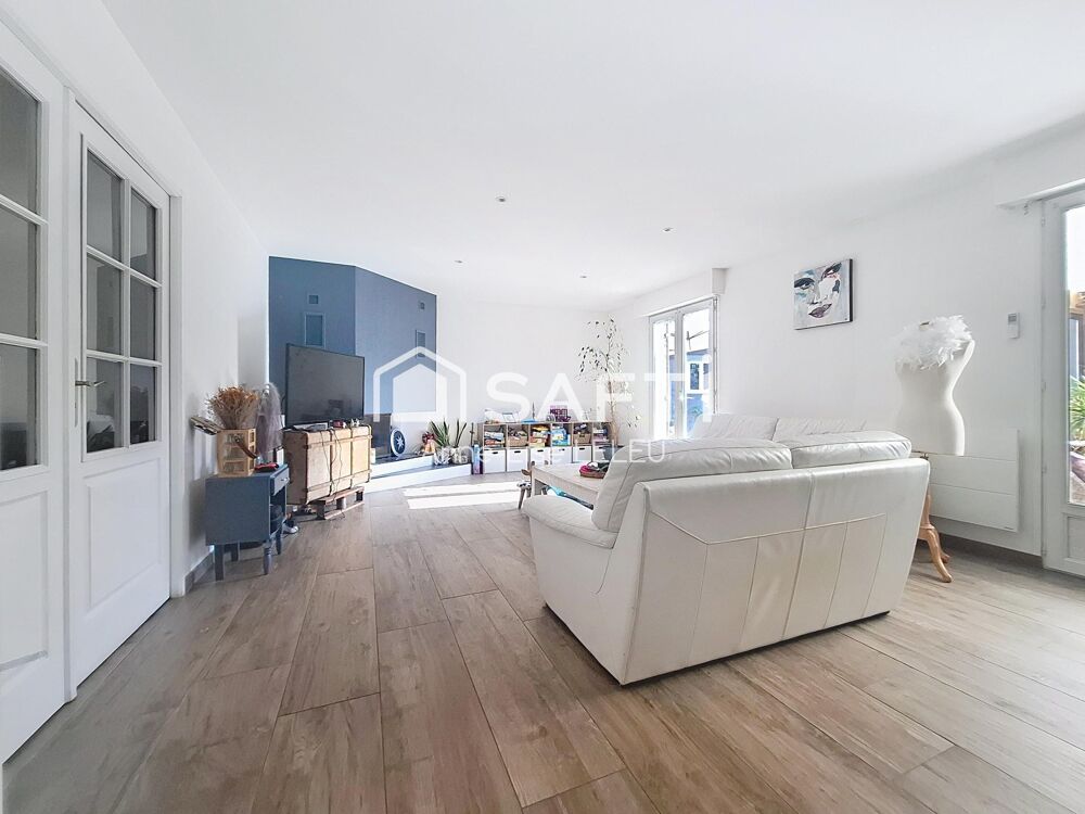 Maison familiale aux beaux volumes en secteur résidentiel
