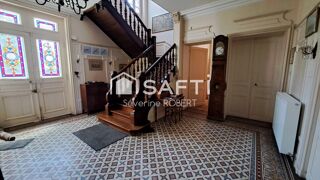  Maison  vendre 15 + pices 550 m