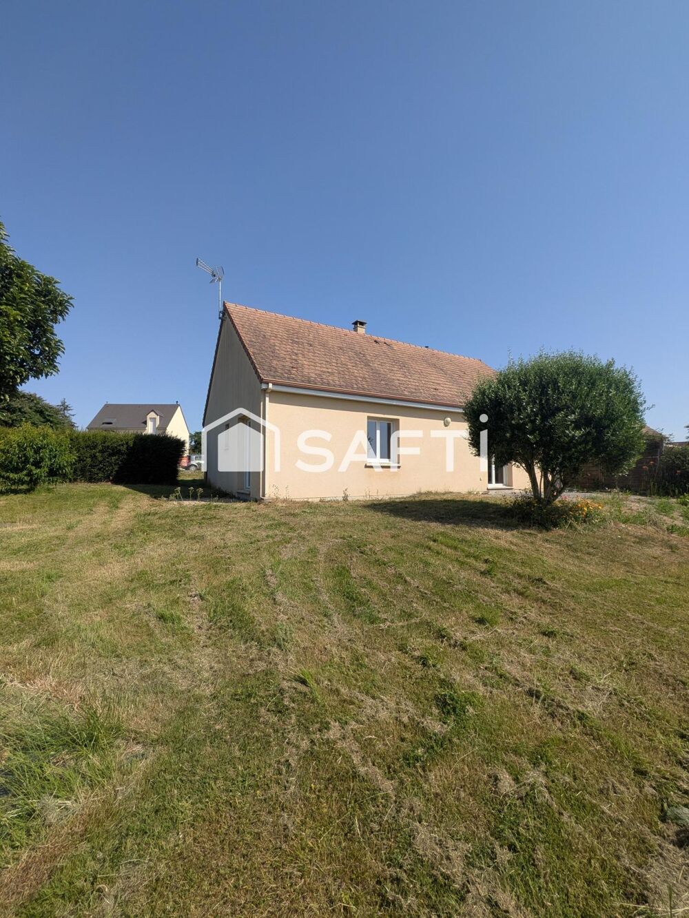 Vente Maison Benjamin Marcouiller vous propose : Pavillon 4 pièces. Malherbe-sur-ajon