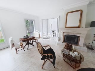  Maison  vendre 8 pices 271 m