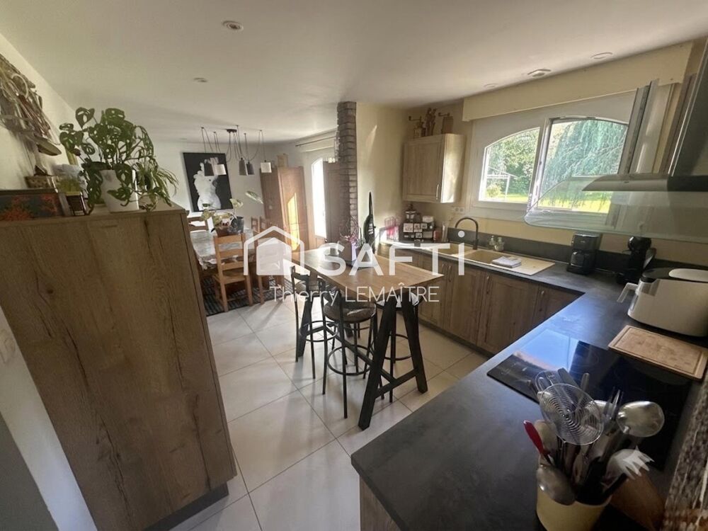 Vente Maison Terrain de 8000 m2 et sa maison dans le quartier du Marais à Guines. Guines
