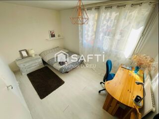  Appartement à vendre 4 pièces 74 m²