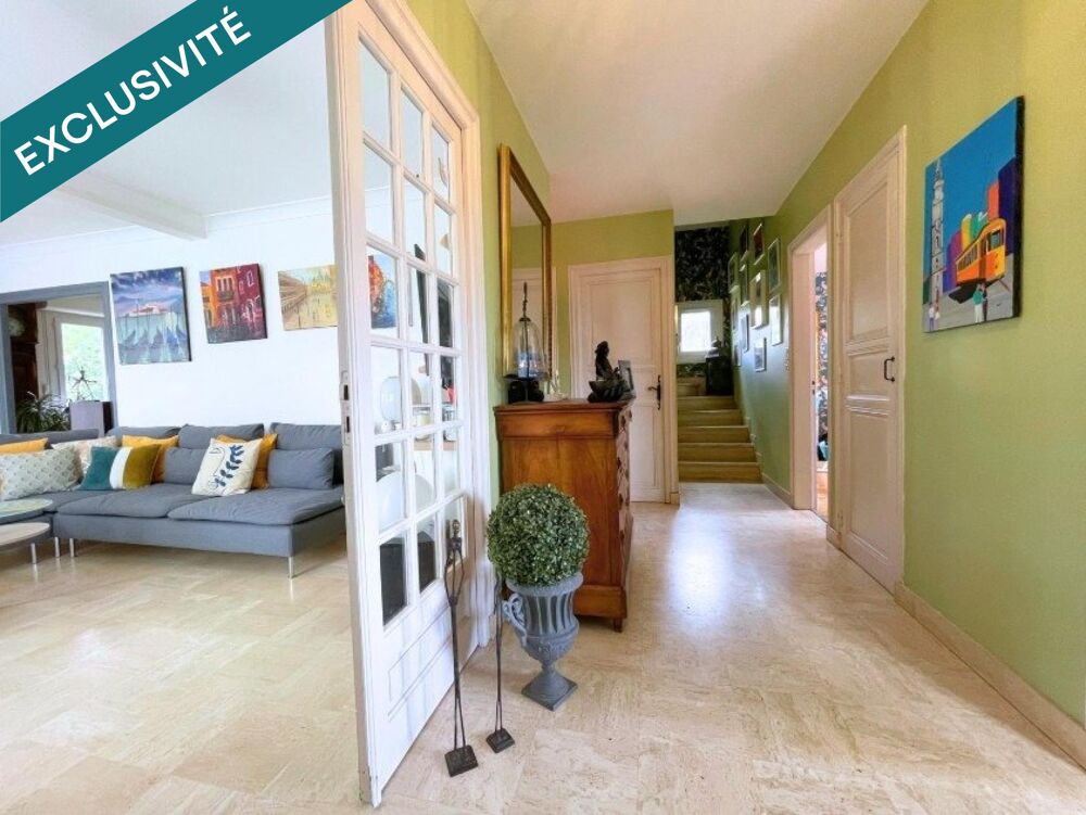 Vente Maison Maison familiale 170 m², 5 ch, piscine et jacuzzi Saint-symphorien