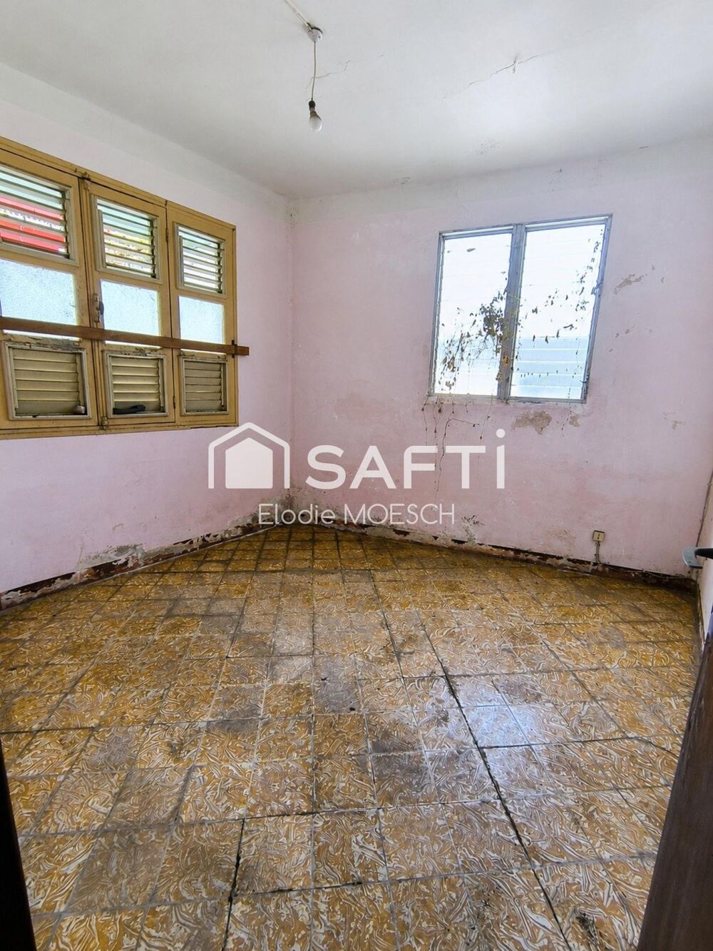 Vente Maison Maison dans le bourg du Saint Esprit Saint-esprit