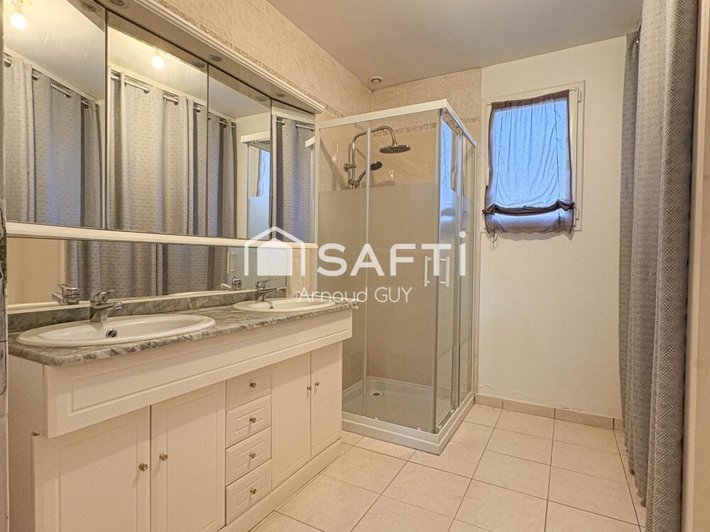 Vente Maison Pavillon avec 5 chambres et terrain Monhoudou