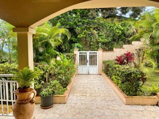  Maison � vendre 8 pi�ces 250 m�