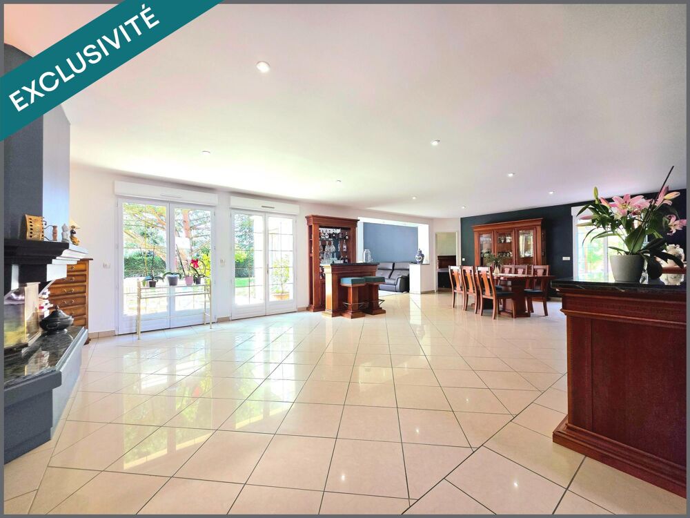 MAISON 306 M2 PISCINABLE 2312 M2 DE TERRAIN DIVISABLE