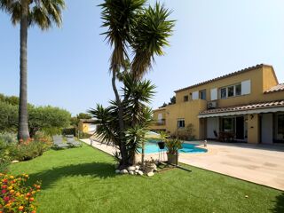  Maison � vendre 6 pi�ces 195 m�