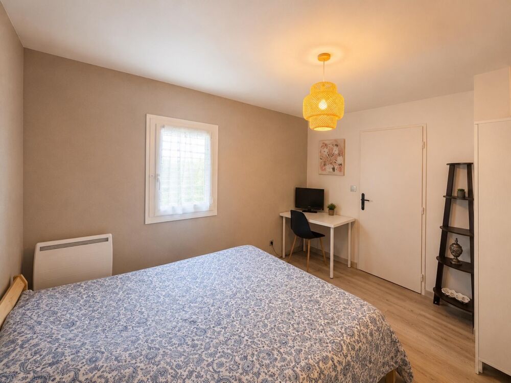 Location Appartement Chambre meublée climatisée de 11 m² en colocation étudiante – Villefontaine (Mas de la Raz) Villefontaine