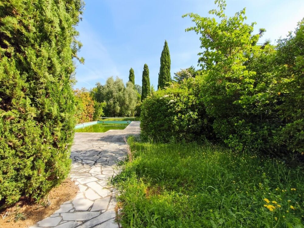 Vente Maison DEMEURE DE CHARME , PISCINE,GARAGE,SOUS SOL Montauroux