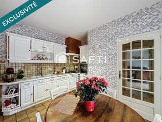  Maison à vendre 14 pièces 441 m²