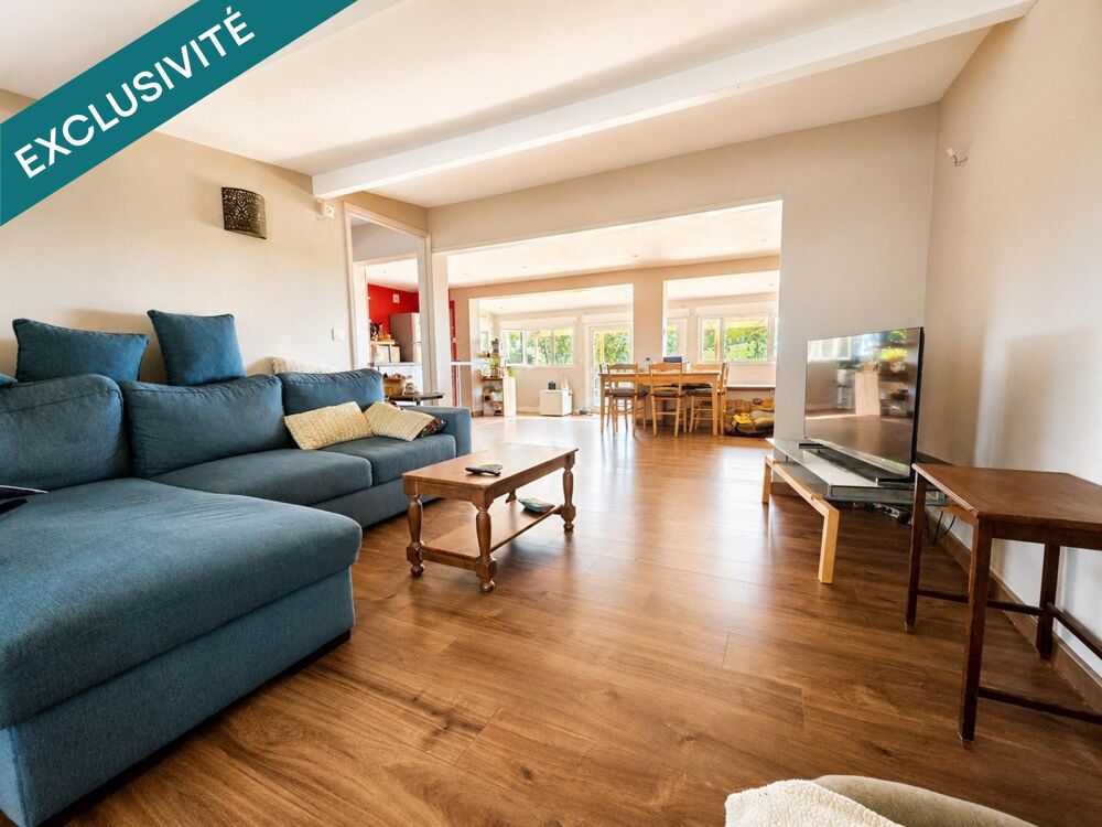 Rare à Mireval : 5 438 m² et dépendances