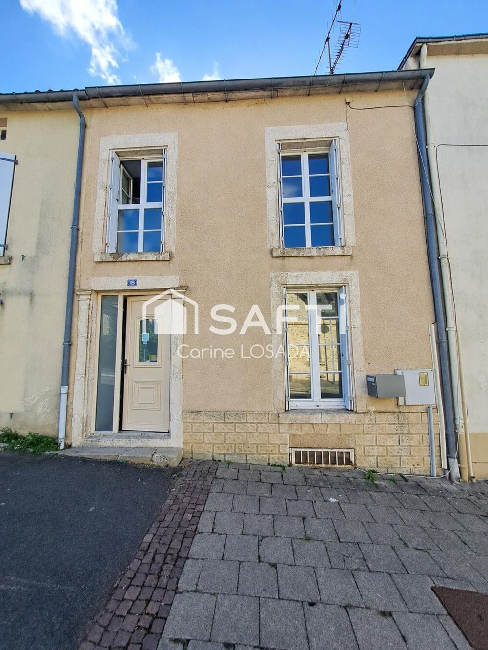 Maison avec 2 chambres et garage