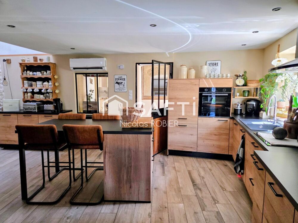 Vente Maison Allier charme et confort dans la pierre ! Cherveux
