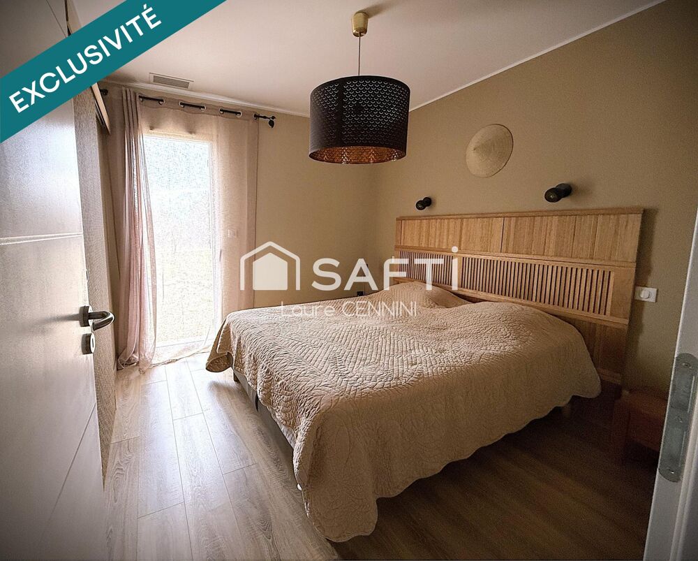 � vendre  Maison Pi�gon (26110)