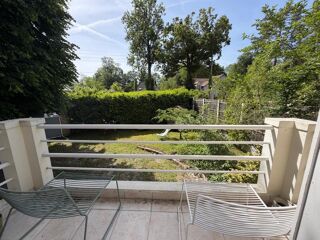  Maison à louer 6 pièces 135 m²