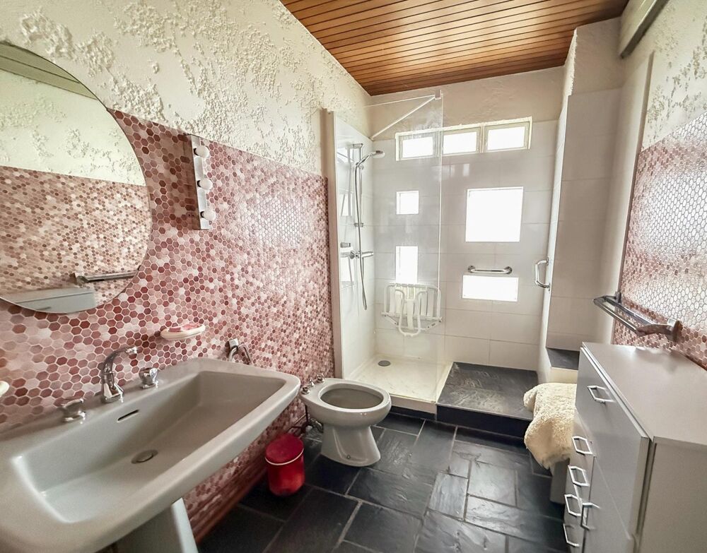 � vendre  Maison Yvrac (33370)