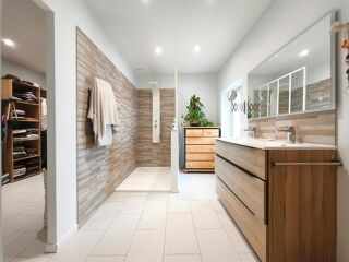 Maison à vendre 11 pièces 240 m²