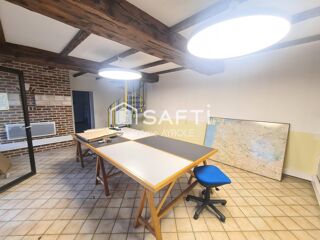  Immeuble à vendre 700 m²