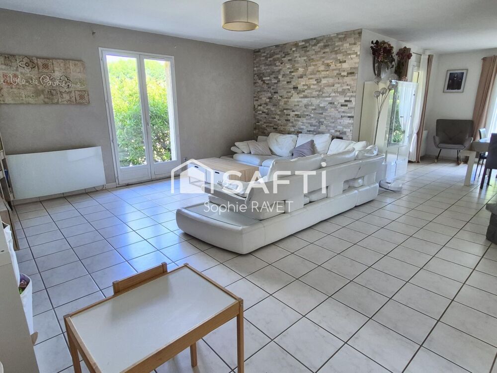 Vente Maison Maison - 6 pièces - 140m2 Vezeronce-curtin