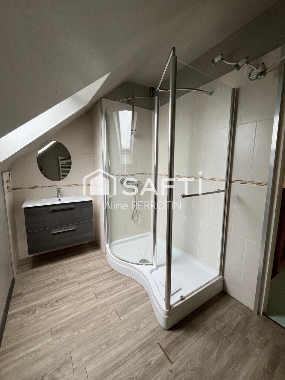 Vente Maison Maison familiale avec jardin et garage Sable-sur-sarthe