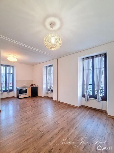   Lumineux T3 67M2 en plein centre-ville de  Taninges Appartement - 3 pi�ce(s) - 67 m�