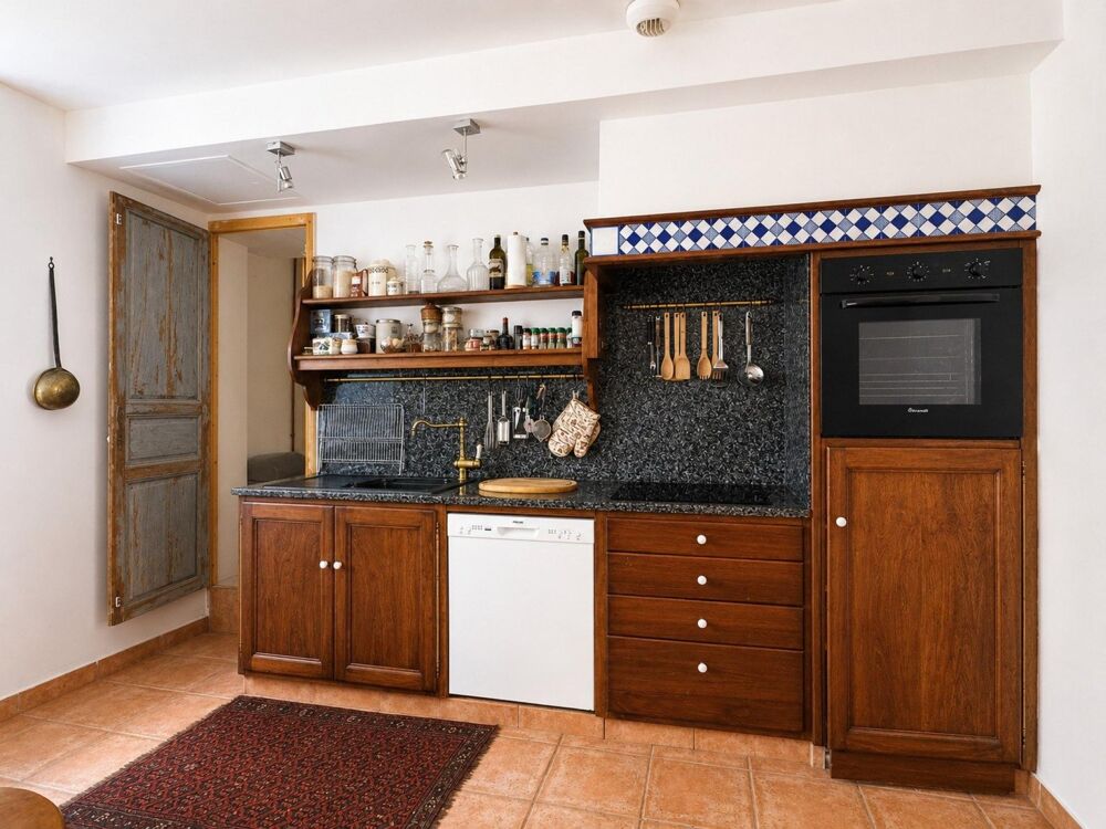 Vente Maison MAISON FAMILIALE de 200m² AVEC JARDIN ET GARAGE Bedous