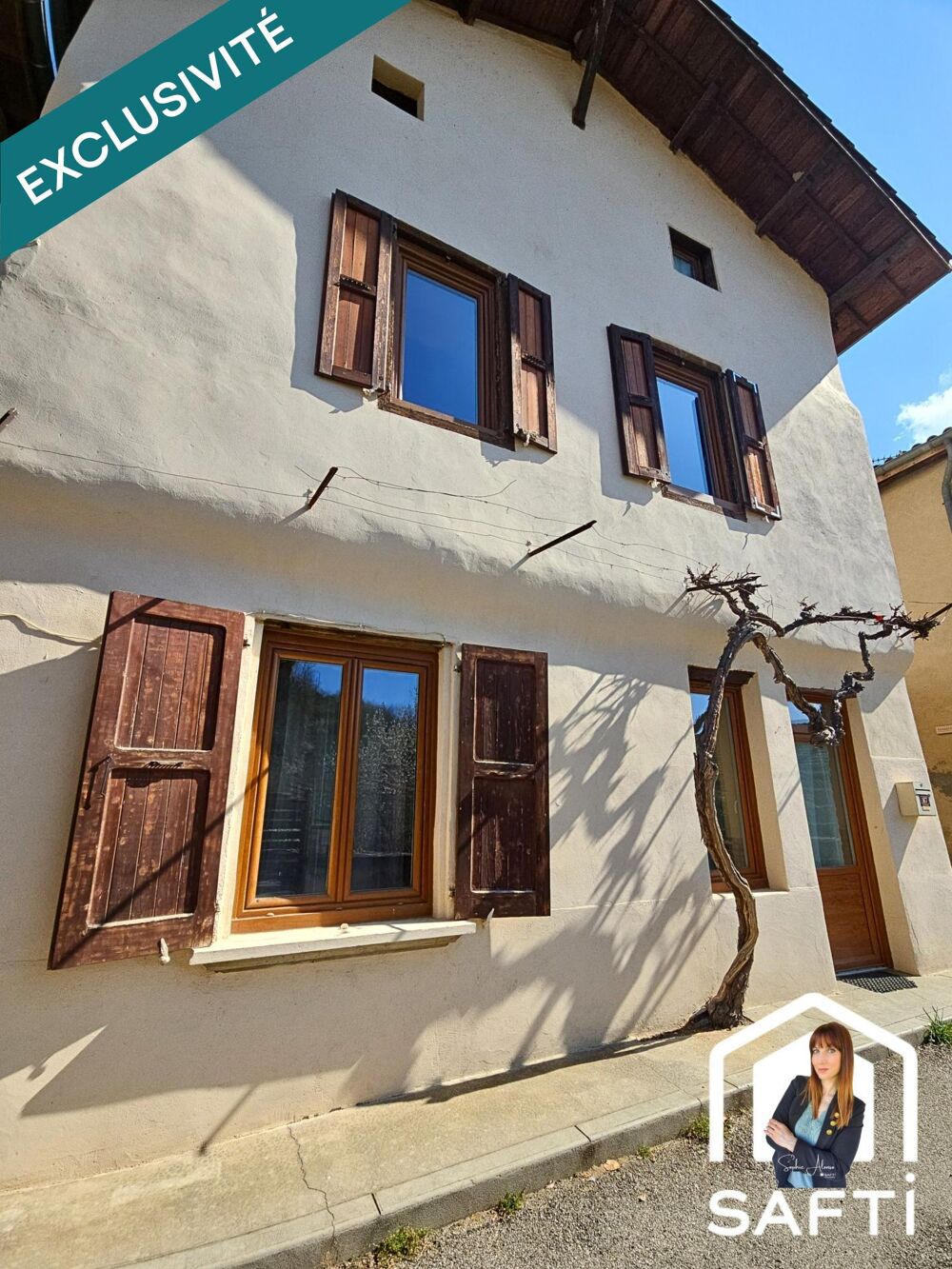 Beaux volumes et fort potentiel au coeur dun village dexception !