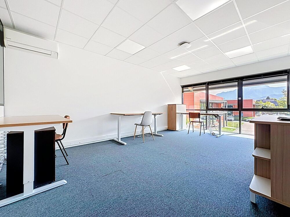   Bureaux professionnels meublés à Voiron Champfeuillet – 6 à 8 postes, DPE A Voiron