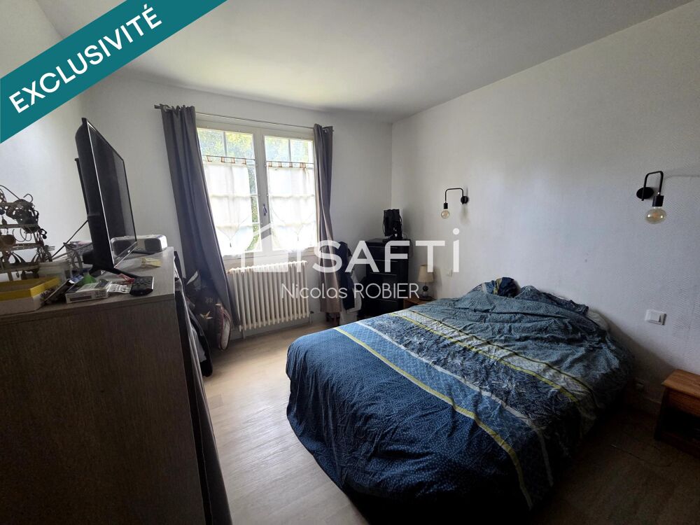 Vente Maison Maison cinq chambres, grande pièce de vie, jardin clos, garage ! Niort