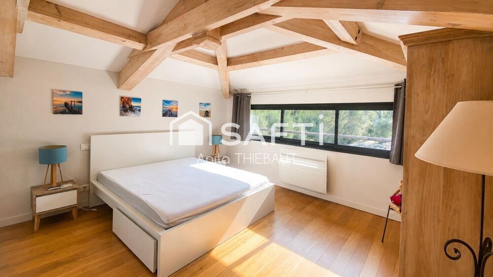 à vendre  Maison Roquebrune-sur-Argens (83520)