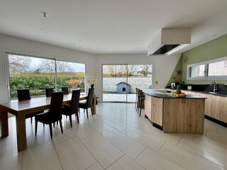  Maison à vendre 7 pièces 192 m²