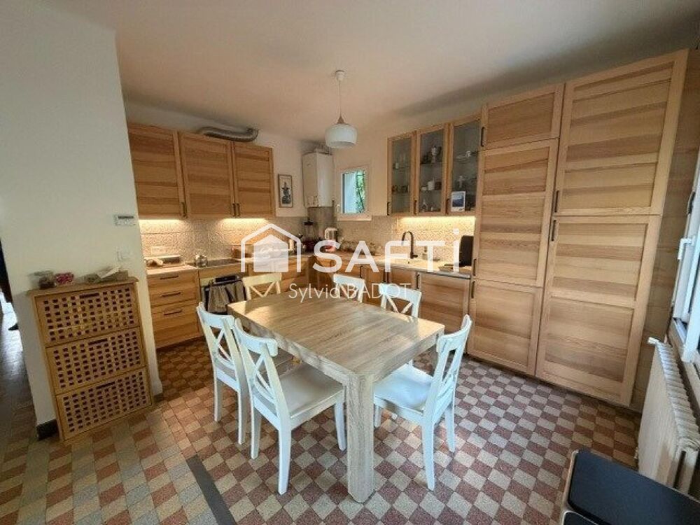 à vendre  Maison Toulon (83000)