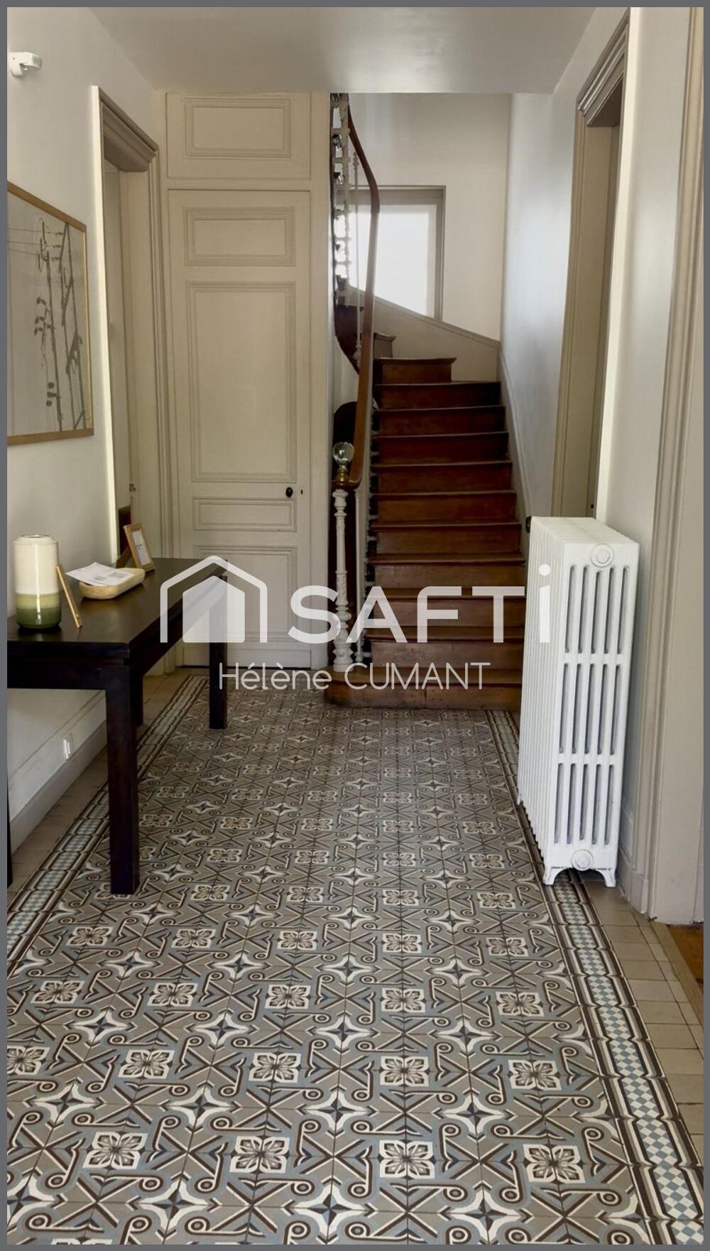 Vente Maison Hôtel particulier entièrement rénové - 11 suites parentales - parking - jardin de 700 m². Lisieux