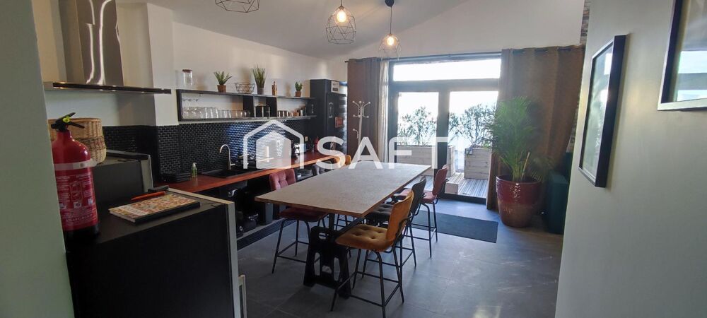 Proche de Béziers, 363m2, 12 pièces, 6640m2 clos